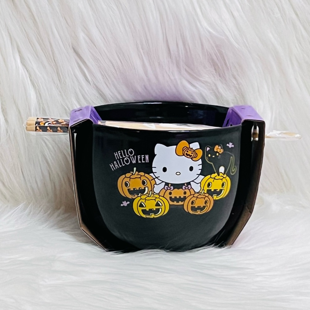 Hello‎ Kitty Halloween Bowl
